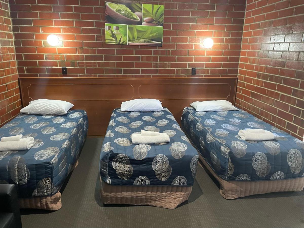 Pavlos Motel Ingle Farm Εξωτερικό φωτογραφία