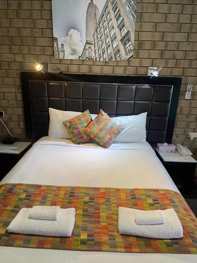 Pavlos Motel Ingle Farm Εξωτερικό φωτογραφία